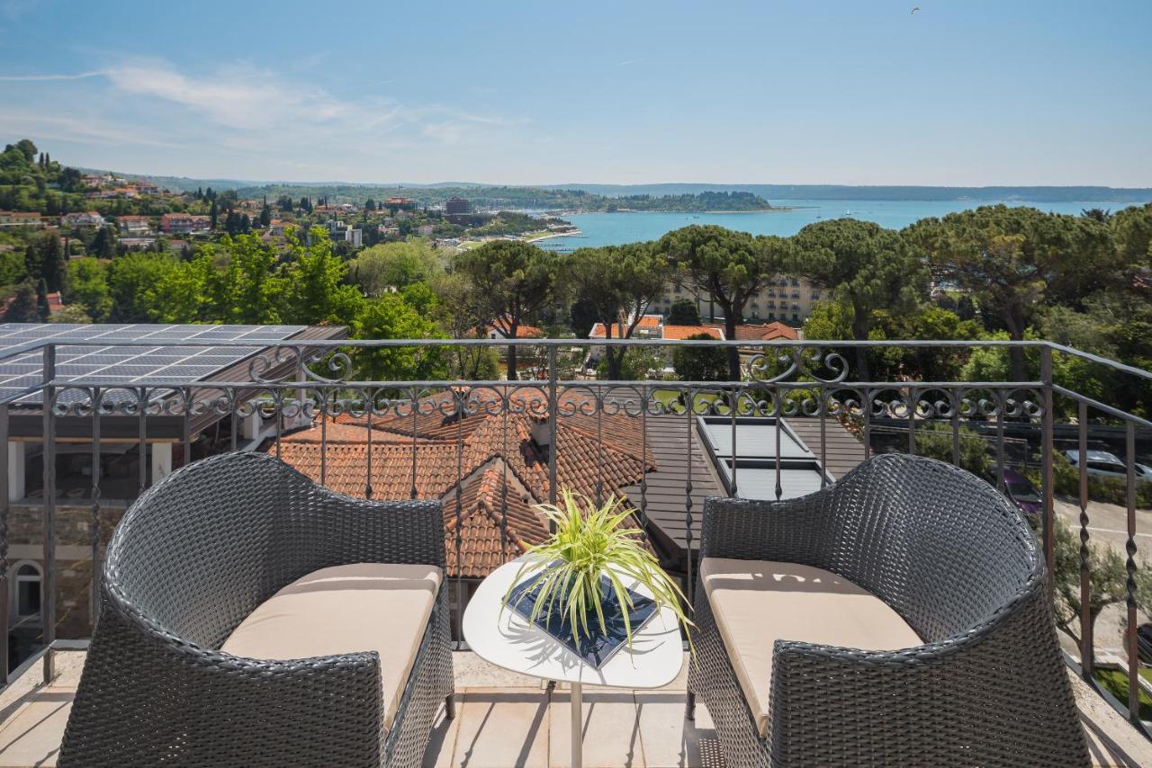 Hotel Tomi Portoroz Ngoại thất bức ảnh