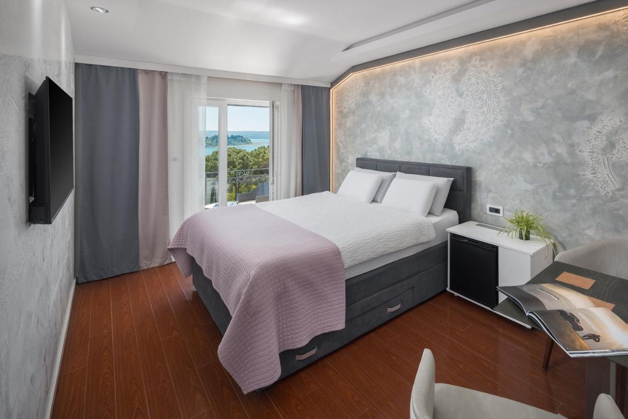 Hotel Tomi Portoroz Ngoại thất bức ảnh