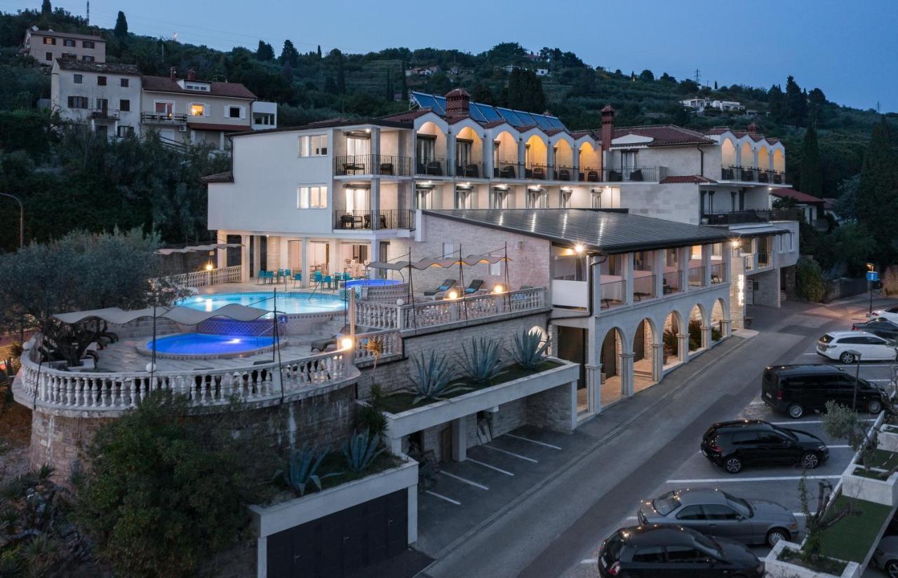 Hotel Tomi Portoroz Ngoại thất bức ảnh